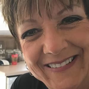 Meet your Posher, Pam